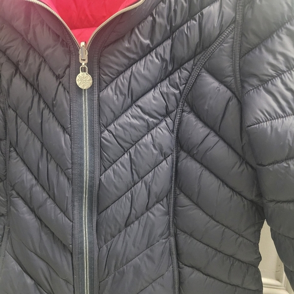 Nautica Womens Pink/ Blue Quilted Packable Puffer Jacket Reversible Size Medium - Picture 8 of 12